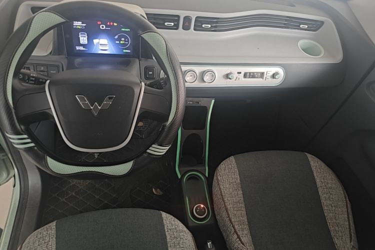 Used Wuling Hongguang MINIEV 2022 Enjoy Edition Lithium Iron Phosphate Center Console