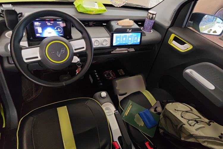 Used Wuling Hongguang MINIEV 2022 GAMEBOY 200km Gaming Edition with Lithium Iron Phosphate Center Console
