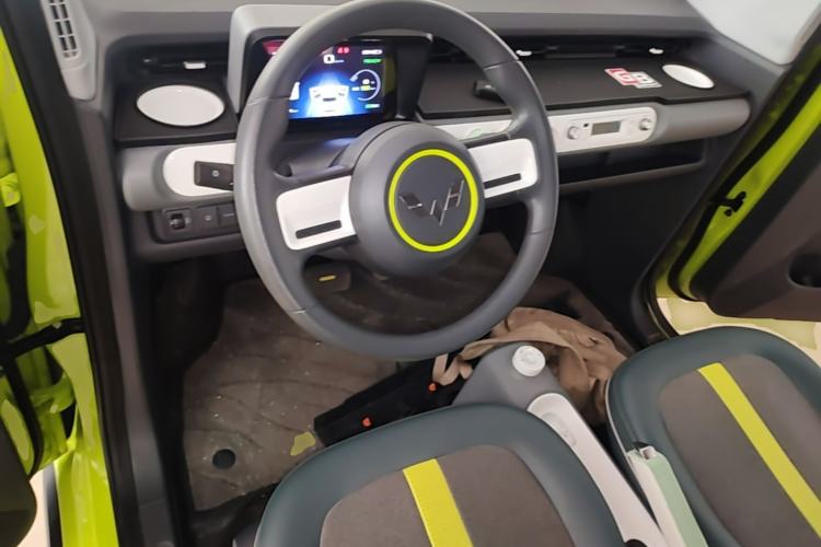 Used Wuling Hongguang MINIEV 2022 GAMEBOY 200km Gaming Edition with Lithium Iron Phosphate Center Console