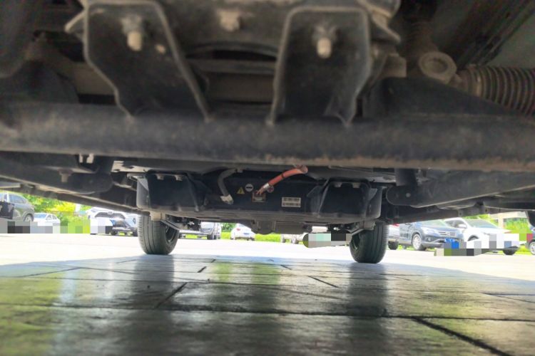 Used Wuling Hongguang MINIEV 2022 Macaron Fashion Model Lithium Iron Phosphate Chassis Front