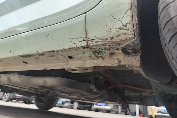 Used Wuling Hongguang MINIEV 2022 Macaron Fashion Model Lithium Iron Phosphate Chassis Front Right
