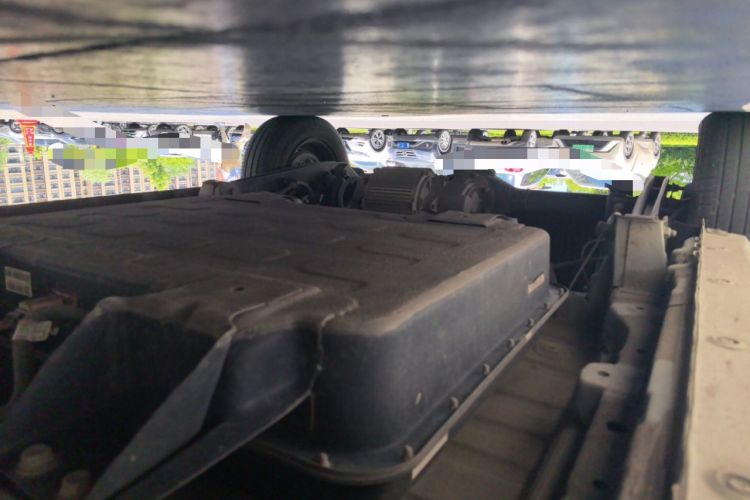 Used Wuling Hongguang MINIEV 2022 Macaron Fashion Model Lithium Iron Phosphate Chassis Front Right
