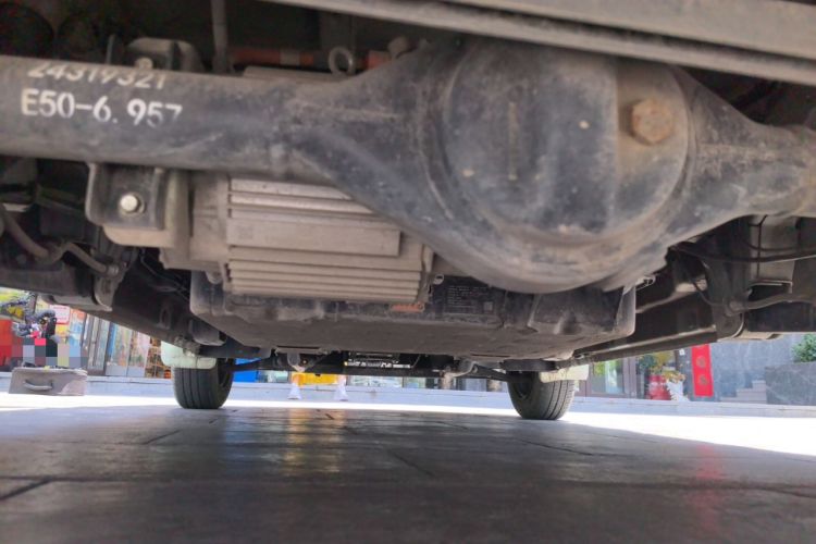 Used Wuling Hongguang MINIEV 2022 Macaron Fashion Model Lithium Iron Phosphate Chassis Rear