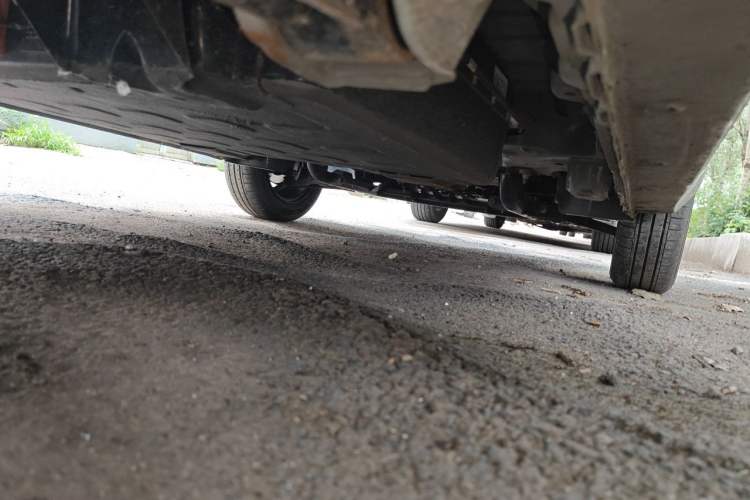 Used Wuling Hongguang MINIEV 2022 Macaron Fashion Model Lithium Iron Phosphate Chassis Rear Right