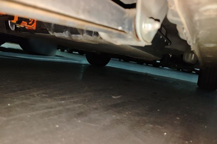 Used Wuling Hongguang MINIEV 2022 Macaron Fashion Model Lithium Iron Phosphate Chassis Rear Right
