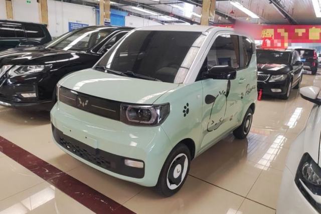 Used Wuling Hongguang MINIEV 2022 Macaron Premium Model – Lithium Iron Phosphate