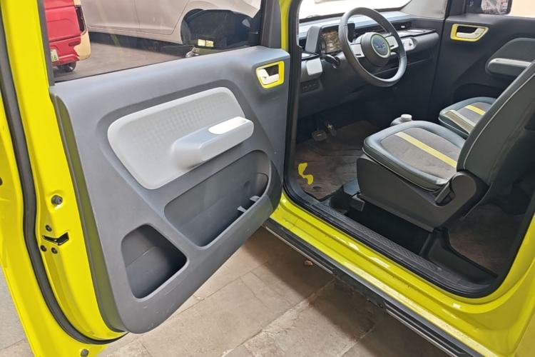 Used Wuling Hongguang MINIEV 2022 GAMEBOY 200km Gaming Edition with Lithium Iron Phosphate Driver Seat