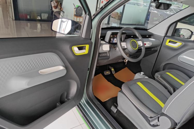 Used Wuling Hongguang MINIEV 2022 GAMEBOY 200km Play Edition with Lithium Iron Phosphate Driver Seat