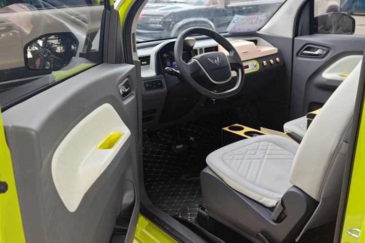 Used Wuling Hongguang MINIEV 2022 Macaron-Color Edition Lithium Iron Phosphate Driver Seat