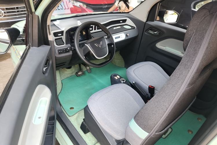 Used Wuling Hongguang MINIEV 2022 Macaron Premium Model – Lithium Ternary Battery Driver Seat