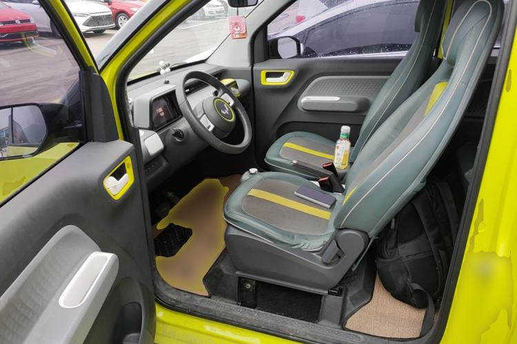 Used Wuling Hongguang MINIEV 2022 GAMEBOY 200km Gaming Edition with Lithium Iron Phosphate Driver Seat