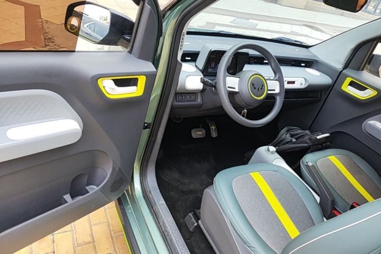 Used Wuling Hongguang MINIEV 2022 GAMEBOY 200km Gaming Edition with Lithium Iron Phosphate Driver Seat