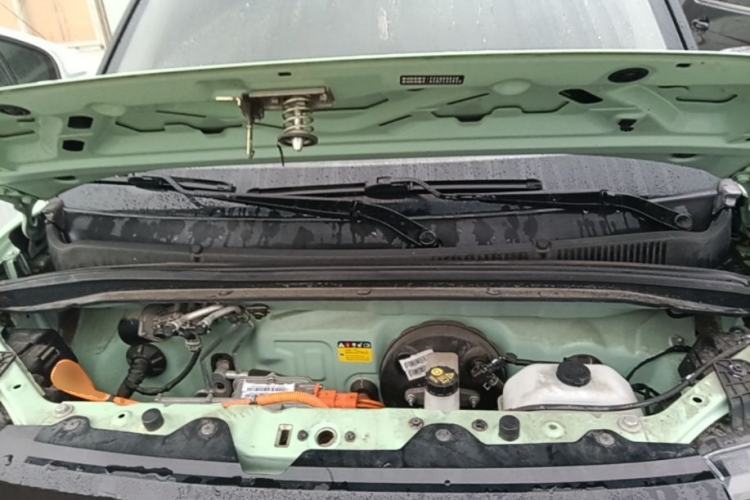 Used Wuling Hongguang MINIEV 2022 Macaron Premium Model – Lithium Iron Phosphate Engine Bay