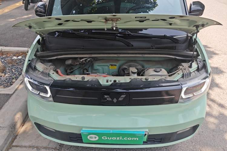 Used Wuling Hongguang MINIEV 2022 Macaron Premium Model – Lithium Iron Phosphate Engine Bay