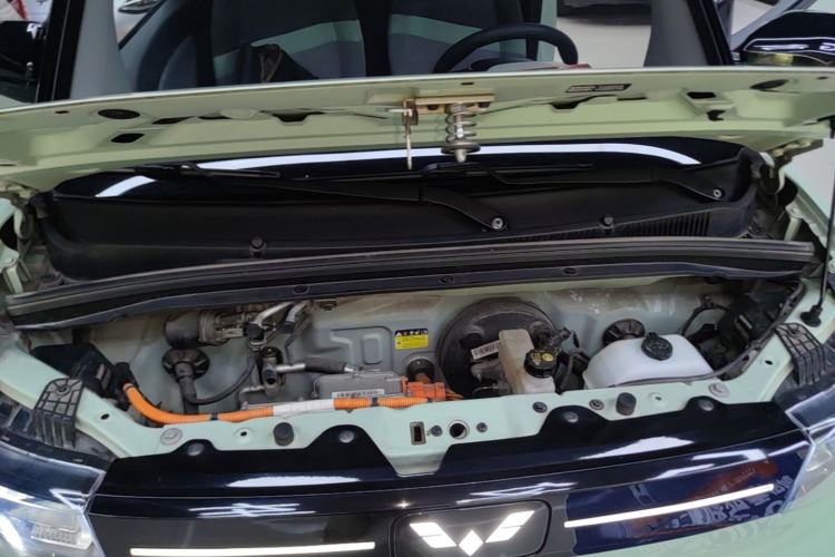 Used Wuling Hongguang MINIEV 2022 Macaron Premium Model – Lithium Iron Phosphate Engine Bay
