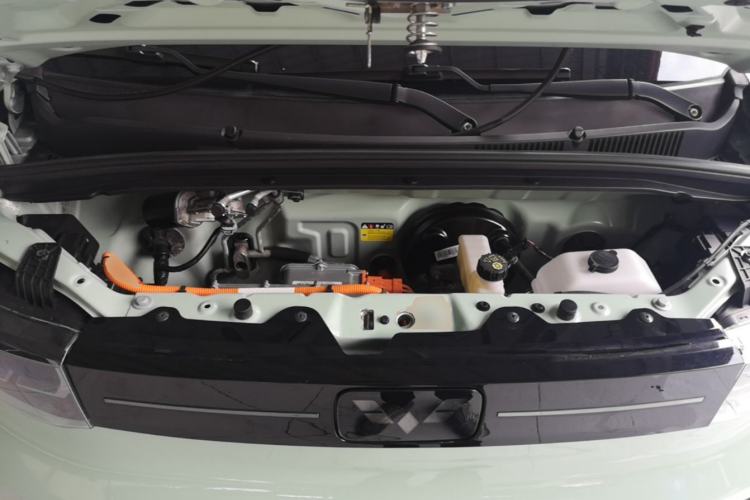 Used Wuling Hongguang MINIEV 2022 Macaron Premium Model – Lithium Iron Phosphate Engine Bay