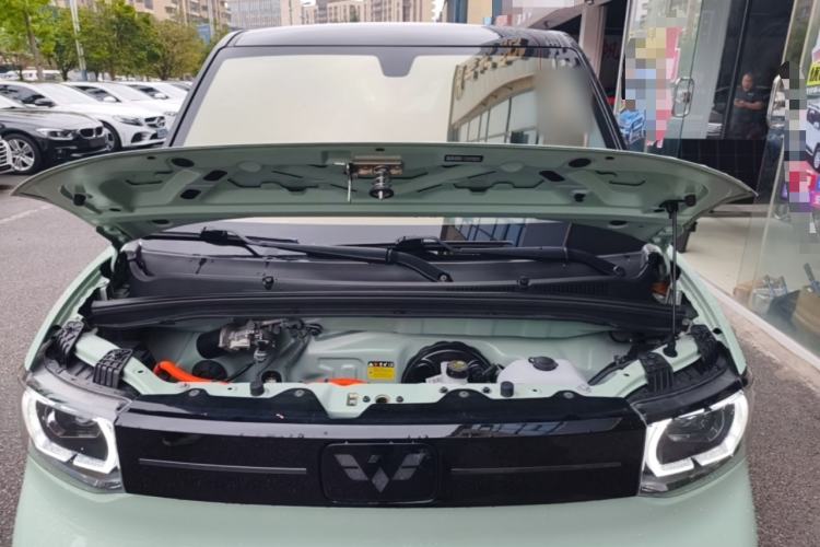 Used Wuling Hongguang MINIEV 2022 Macaron Premium Model – Lithium Ternary Battery Engine Bay