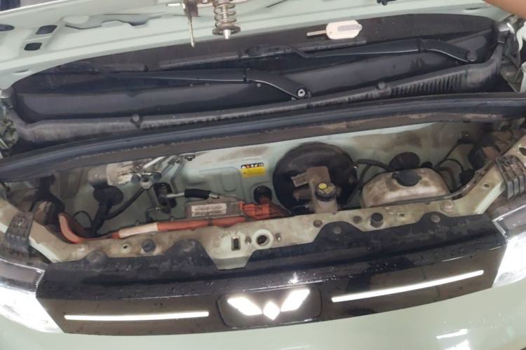 Used Wuling Hongguang MINIEV 2022 Macaron Premium Model – Lithium Iron Phosphate Engine Bay