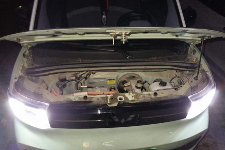 Used Wuling Hongguang MINIEV 2022 Macaron Premium Model – Lithium Iron Phosphate Engine Bay