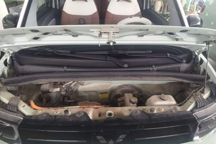 Used Wuling Hongguang MINIEV 2022 Macaron Premium Model – Lithium Iron Phosphate Engine Bay