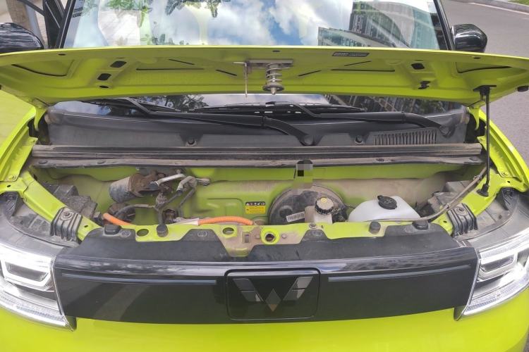 Used Wuling Hongguang MINIEV 2022 GAMEBOY 200km Gaming Edition with Lithium Iron Phosphate Engine Bay