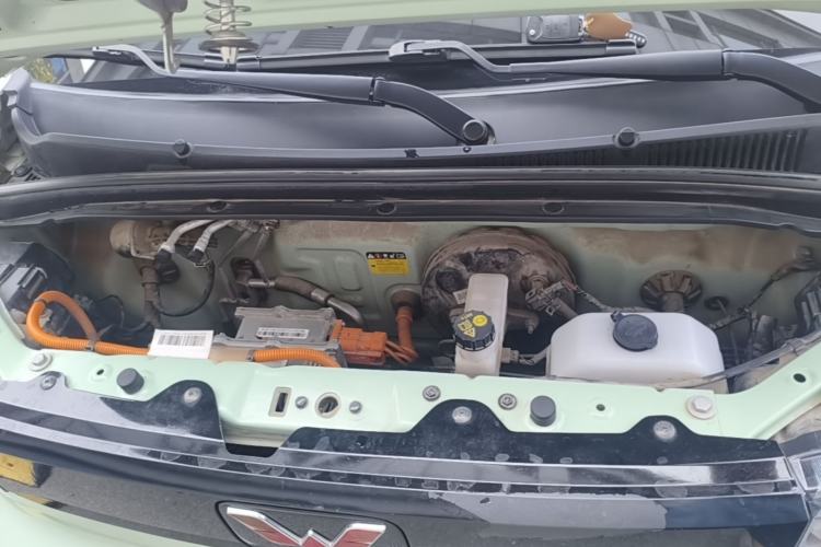 Used Wuling Hongguang MINIEV 2022 Macaron Premium Model – Lithium Iron Phosphate Engine Bay
