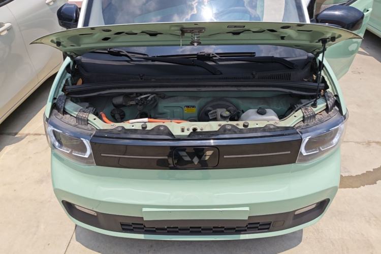Used Wuling Hongguang MINIEV 2022 Macaron Premium Model – Lithium Iron Phosphate Engine Bay