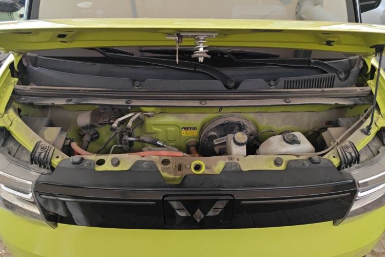 Used Wuling Hongguang MINIEV 2022 GAMEBOY 200km Gaming Edition with Lithium Iron Phosphate Engine Bay