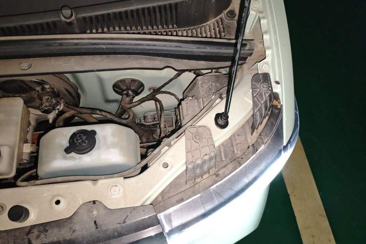 Used Wuling Hongguang MINIEV 2022 Macaron Fashion Edition Lithium-Nickel-Cobalt-Alpha-oxide Engine Bay Left
