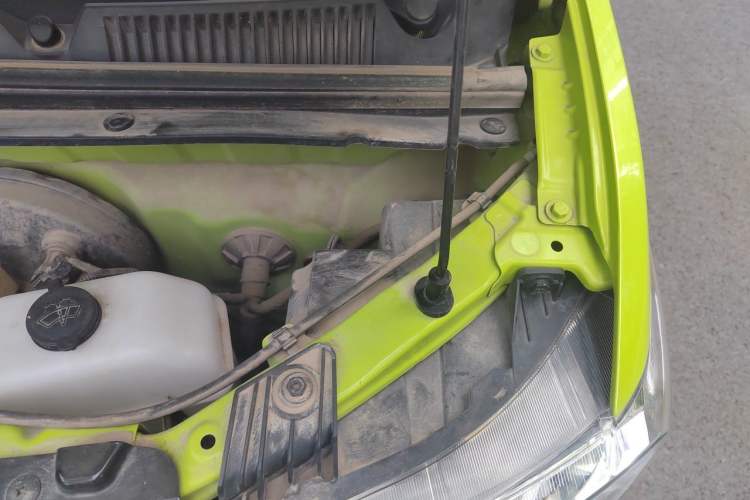 Used Wuling Hongguang MINIEV 2022 GAMEBOY 200km Gaming Edition with Lithium Iron Phosphate Engine Bay Left