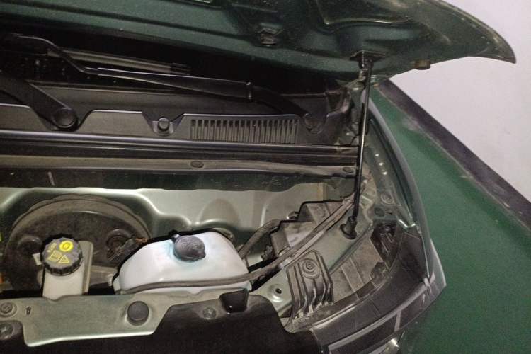Used Wuling Hongguang MINIEV 2022 GAMEBOY 200km Play Edition with Lithium Iron Phosphate Engine Bay Left