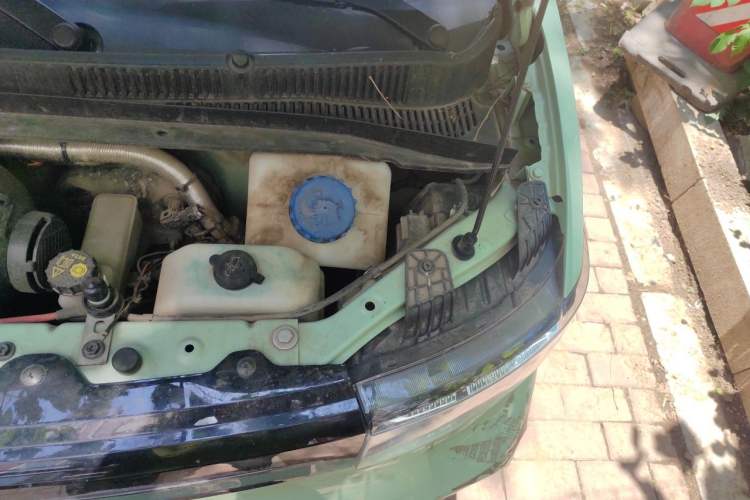 Used Wuling Hongguang MINIEV 2022 Macaron Premium Model – Lithium Iron Phosphate Engine Bay Left