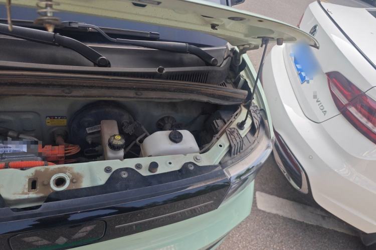 Used Wuling Hongguang MINIEV 2022 Macaron Premium Model – Lithium Iron Phosphate Engine Bay Left