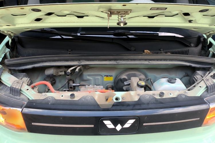 Used Wuling Hongguang MINIEV 2022 Macaron Fashion Edition Lithium-Nickel-Cobalt-Alpha-oxide Engine Bay