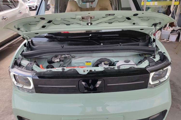 Used Wuling Hongguang MINIEV 2022 Macaron Premium Model – Lithium Iron Phosphate Engine Bay