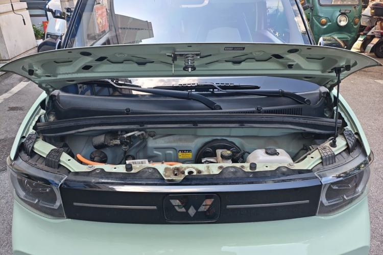 Used Wuling Hongguang MINIEV 2022 Macaron Premium Model – Lithium Iron Phosphate Engine Bay