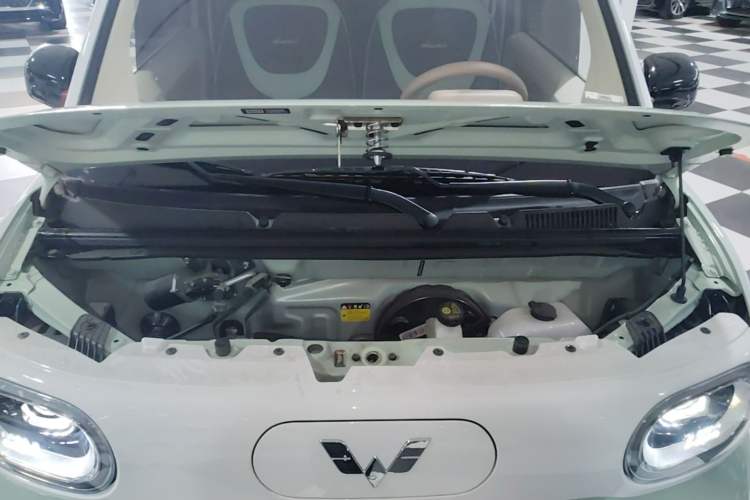 Used Wuling Hongguang MINIEV 2022 Macaron Colorful Edition Lithium Iron Phosphate Engine Bay