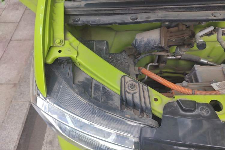 Used Wuling Hongguang MINIEV 2022 GAMEBOY 200km Gaming Edition with Lithium Iron Phosphate Engine Bay Right