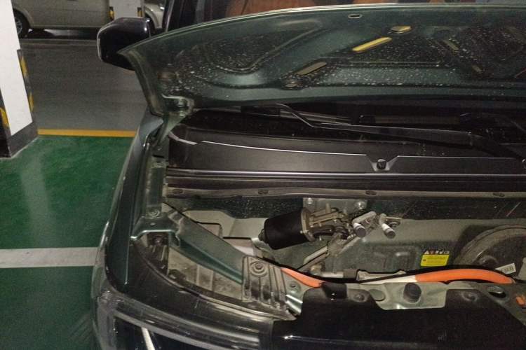 Used Wuling Hongguang MINIEV 2022 GAMEBOY 200km Play Edition with Lithium Iron Phosphate Engine Bay Right