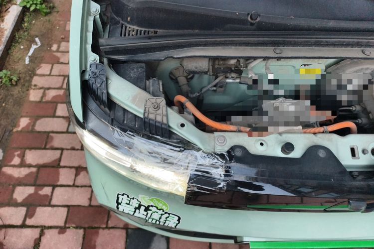 Used Wuling Hongguang MINIEV 2022 Macaron Premium Model – Lithium Iron Phosphate Engine Bay Right
