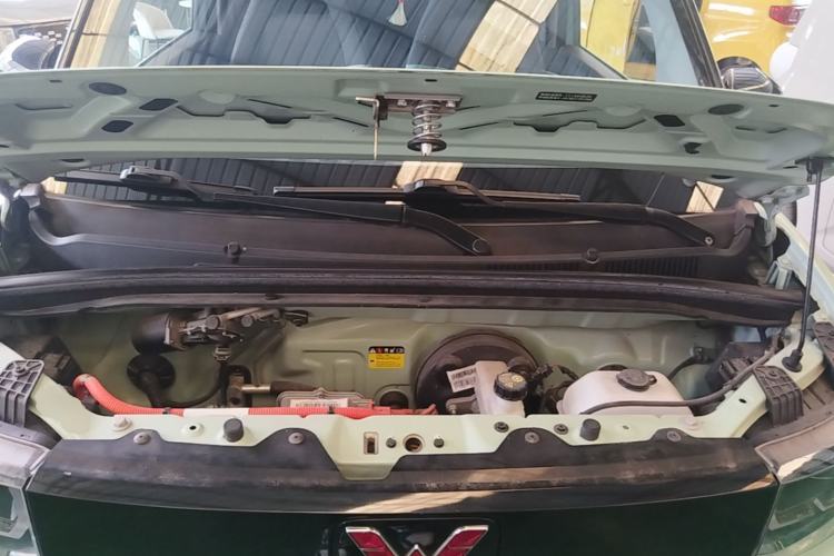 Used Wuling Hongguang MINIEV 2022 Macaron Premium Model – Lithium Iron Phosphate Engine Bay