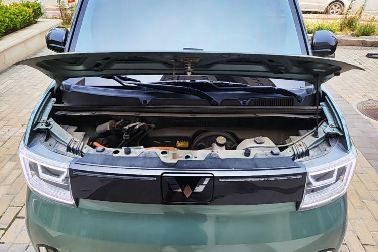 Used Wuling Hongguang MINIEV 2022 GAMEBOY 200km Gaming Edition with Lithium Iron Phosphate Engine Bay