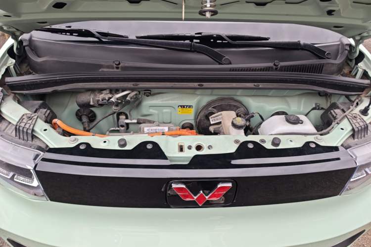 Used Wuling Hongguang MINIEV 2022 Macaron Premium Model – Lithium Iron Phosphate Engine Bay