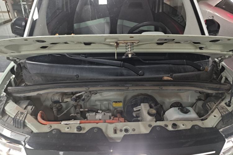 Used Wuling Hongguang MINIEV 2022 Macaron Premium Model – Lithium Iron Phosphate Engine Bay
