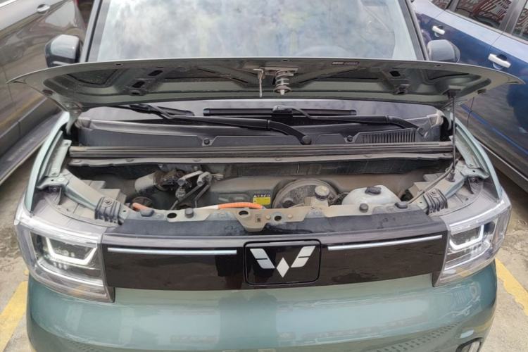 Used Wuling Hongguang MINIEV 2022 GAMEBOY 200km Gaming Edition with Lithium Iron Phosphate Engine Bay