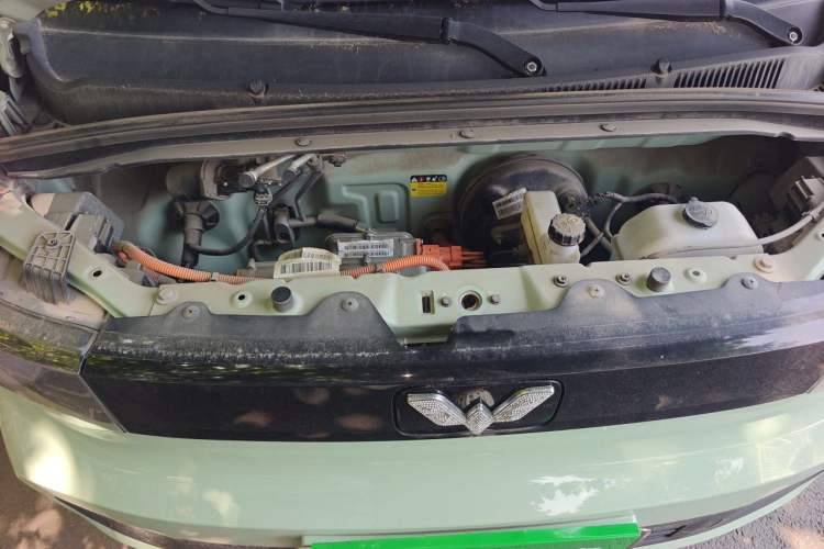 Used Wuling Hongguang MINIEV 2022 Macaron Premium Model – Lithium Iron Phosphate Engine Bay