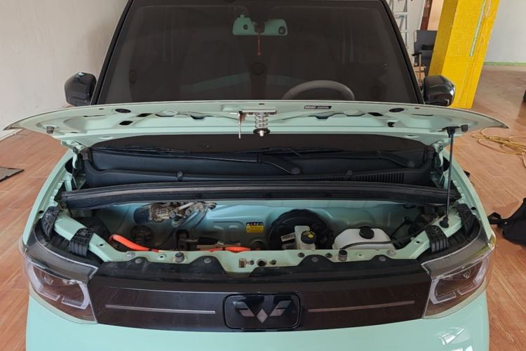 Used Wuling Hongguang MINIEV 2022 Macaron Premium Model – Lithium Iron Phosphate Engine Bay