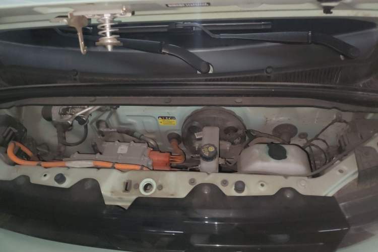 Used Wuling Hongguang MINIEV 2022 Macaron Premium Model – Lithium Iron Phosphate Engine Bay