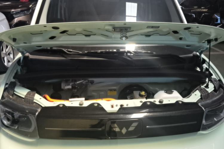 Used Wuling Hongguang MINIEV 2022 Macaron Premium Model – Lithium Iron Phosphate Engine Bay
