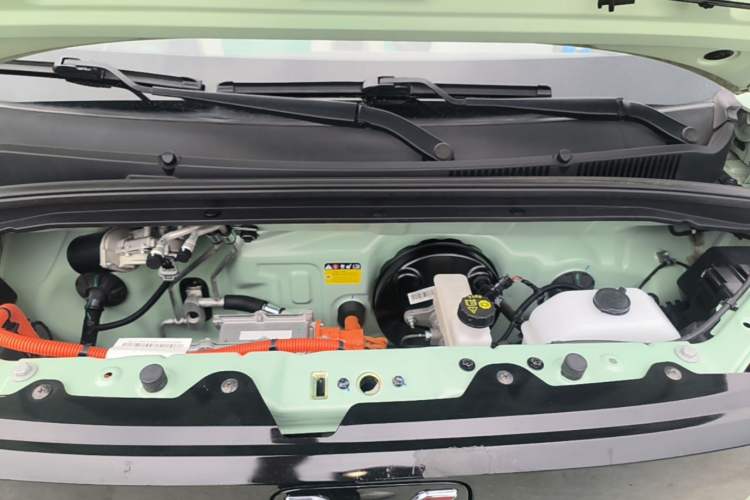 Used Wuling Hongguang MINIEV 2022 Macaron Premium Model – Lithium Iron Phosphate Engine Bay